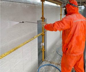 High-Pressure Cleaning